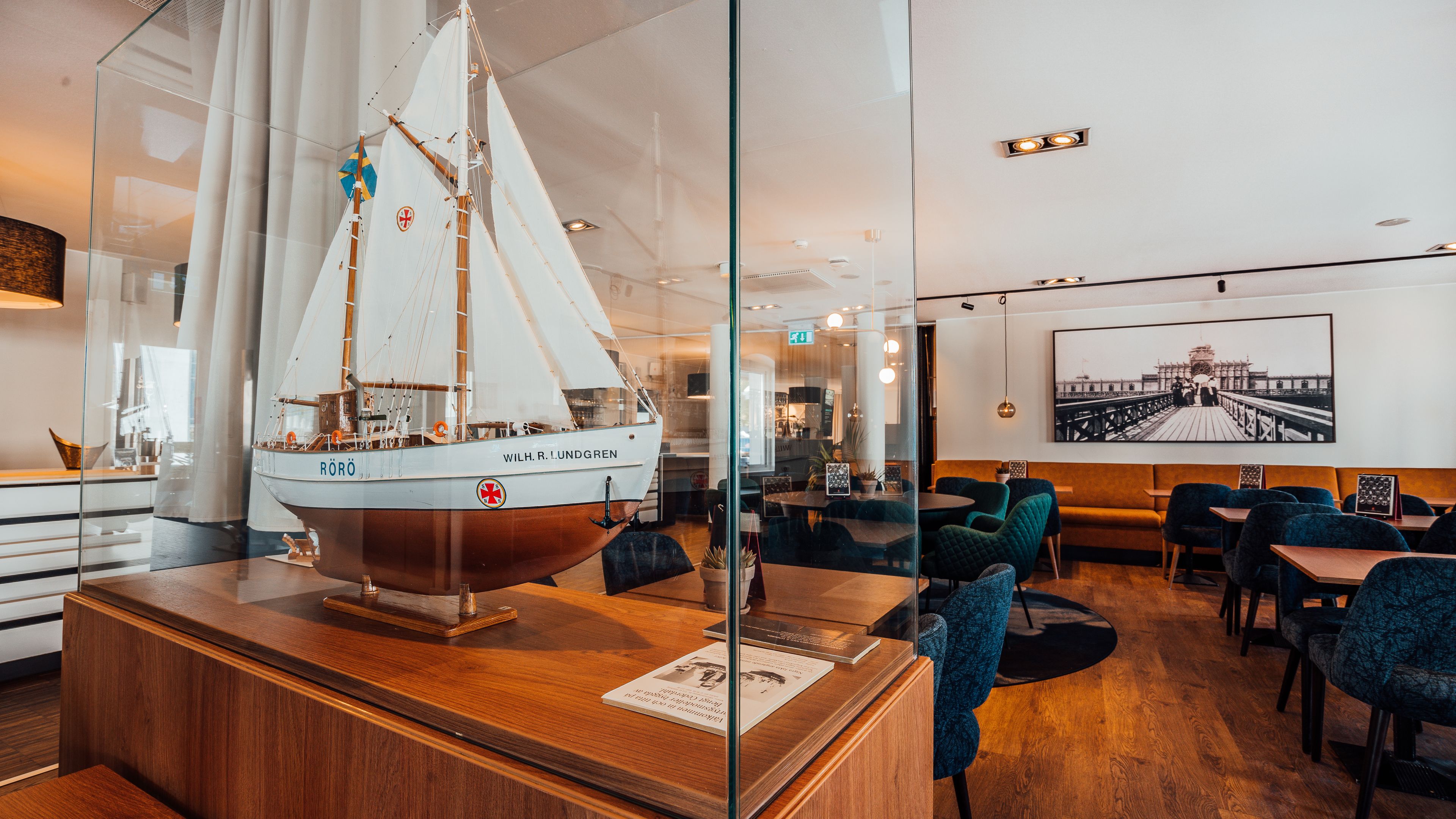 breakfast and dinner served