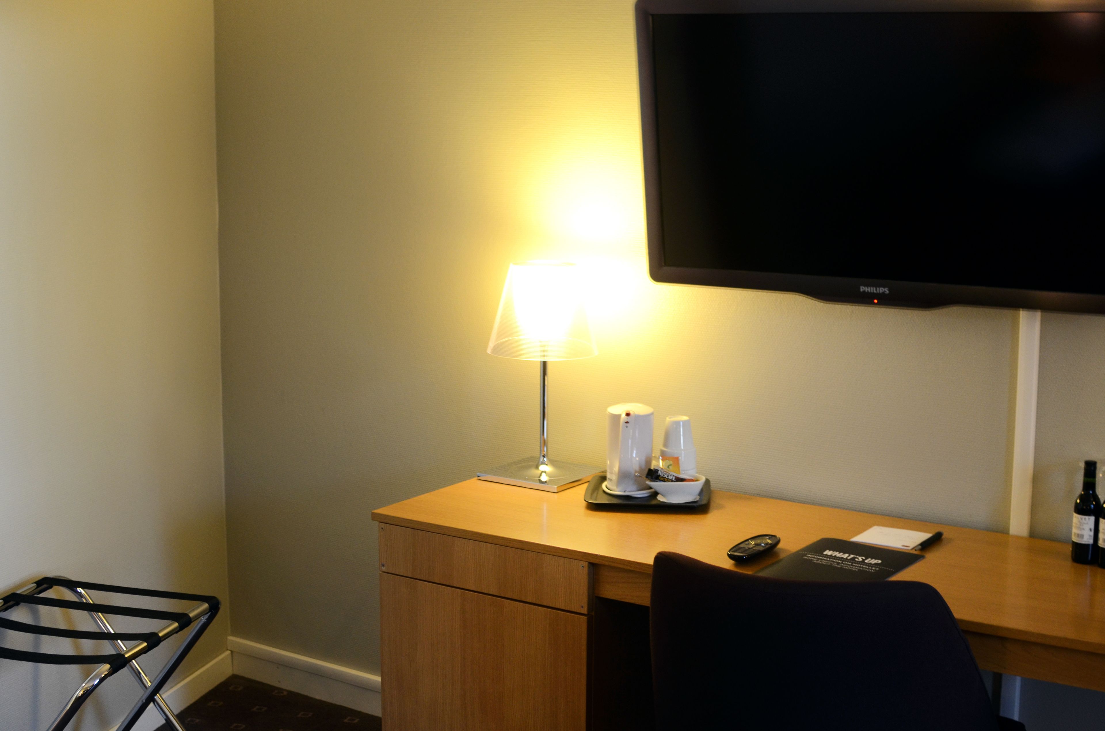 superior room, 1 double bed | desk, iron/ironing board, cots/infant beds, wifi