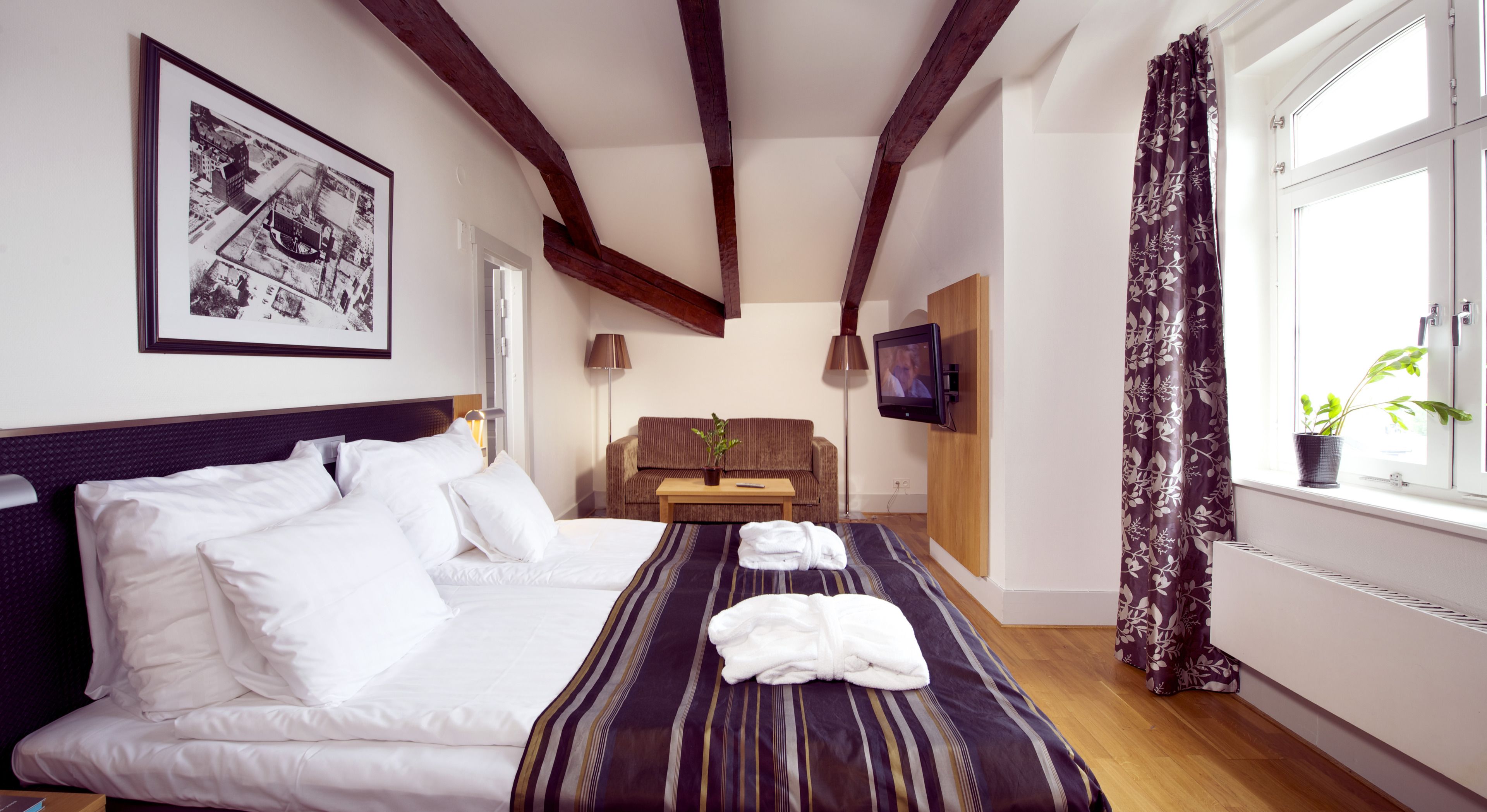 in-room safe, desk, iron/ironing board, cots/infant beds