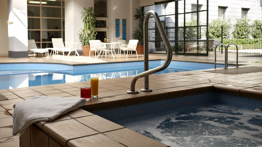 Grand Hotel Melbourne