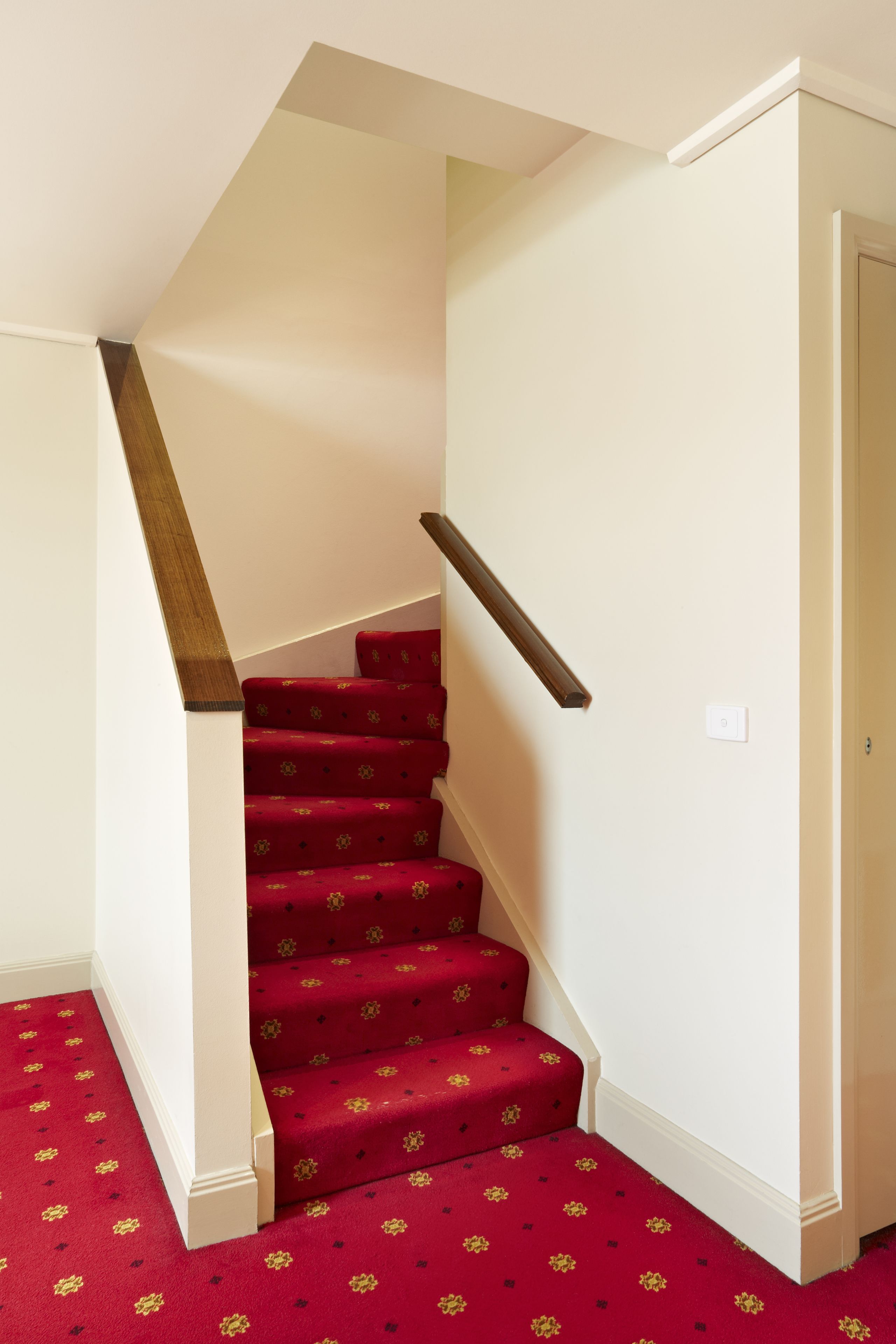 premium bedding, pillow-top beds, minibar, in-room safe