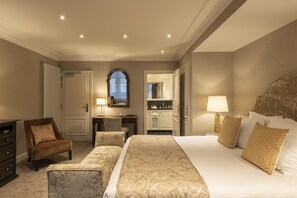 Literie hypoallergénique, surmatelas, coffres-forts dans les chambres