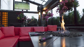 Frühstück, Mittagessen und Abendessen