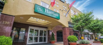 Harrison Lake Hotel