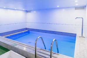 Ruang perawatan pasangan, sauna, ruang uap, dan pemandian Turki/hammam