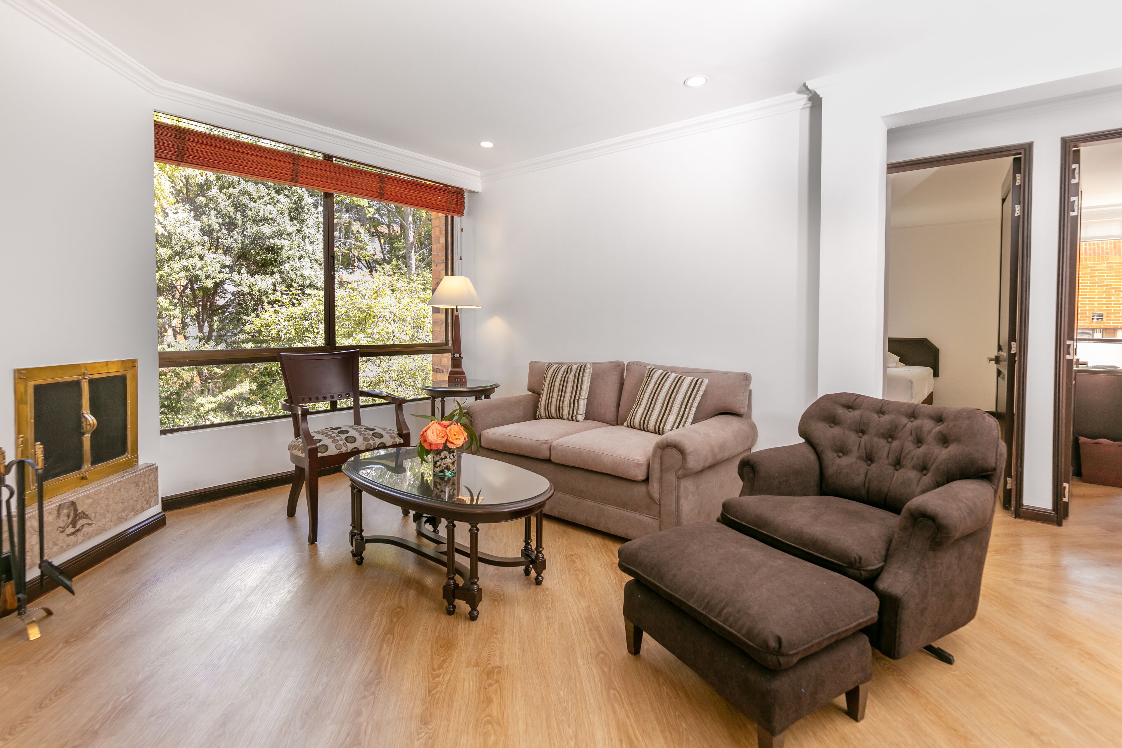 grand suite, 2 bedrooms, kitchen | living area | 50-inch lcd tv with cable channels, tv, fireplace