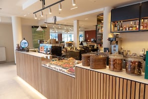 Cafe