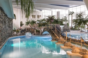 3 indoor pools