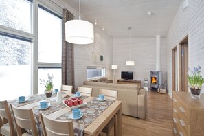 公寓, 2 間臥室, 桑拿 (Holiday Home Annex 69m2) | 書桌、熨斗/熨衫板、免費 Wi-Fi、床單