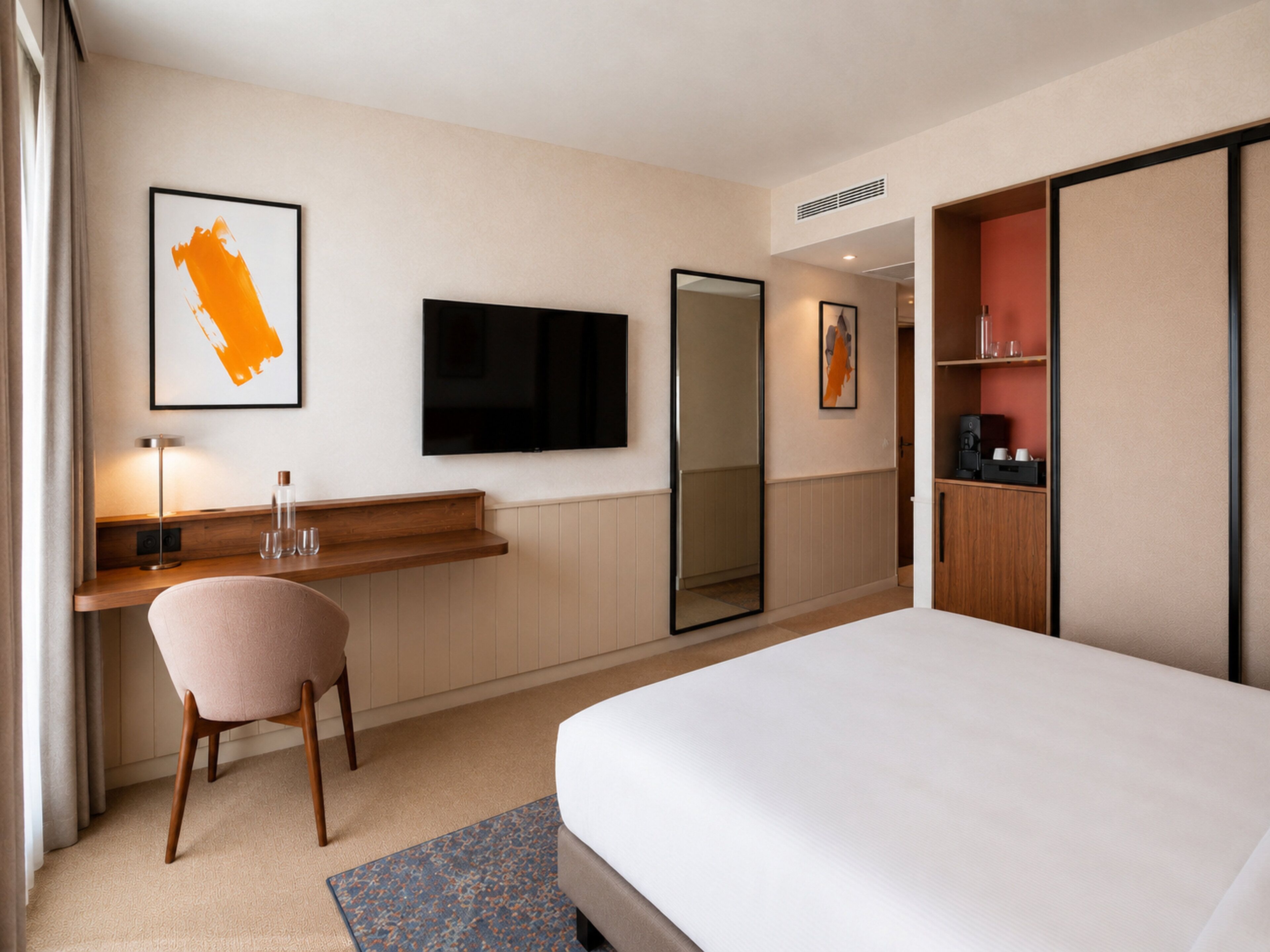 Minibar, in-room safe, desk, soundproofing