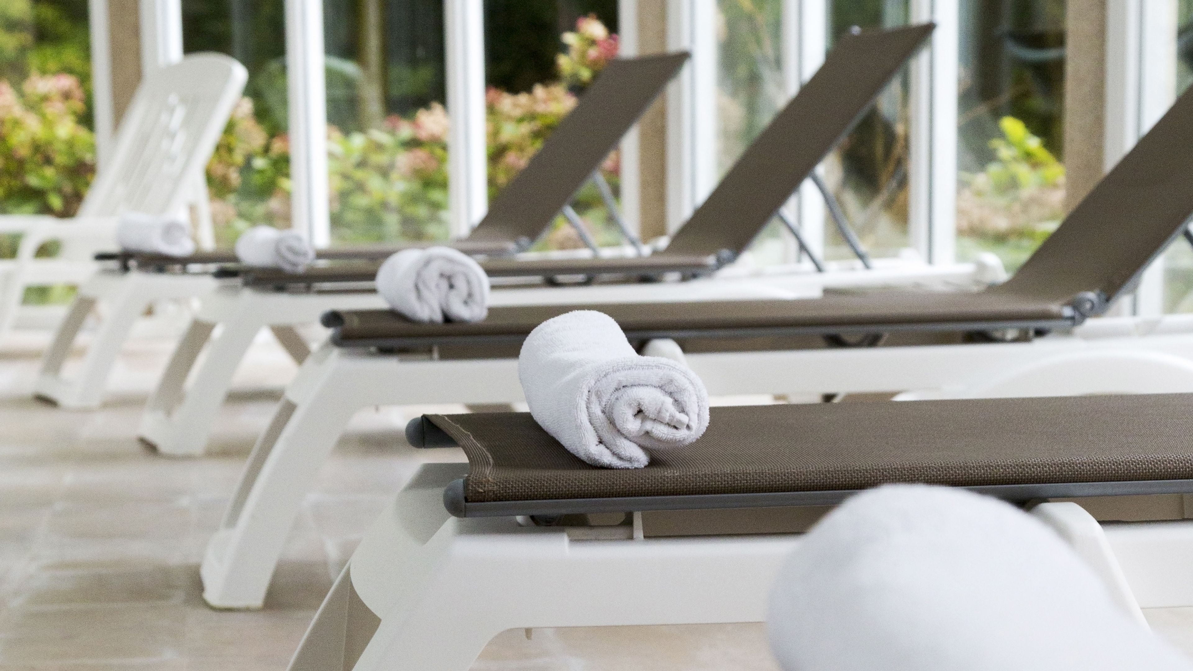 indoor pool, pool loungers