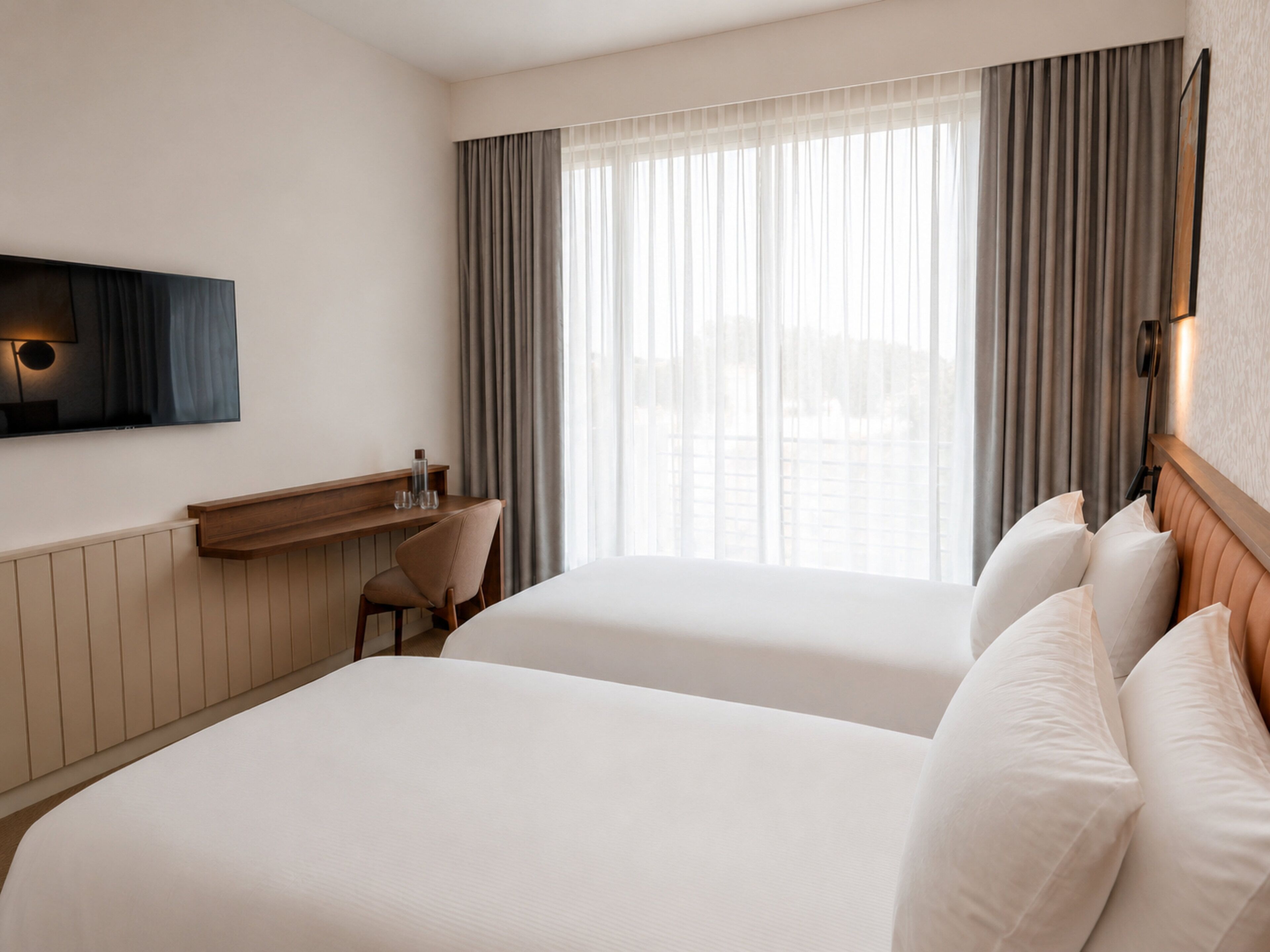 Premium Room, 2 Single Beds | Minibar, in-room safe, desk, soundproofing