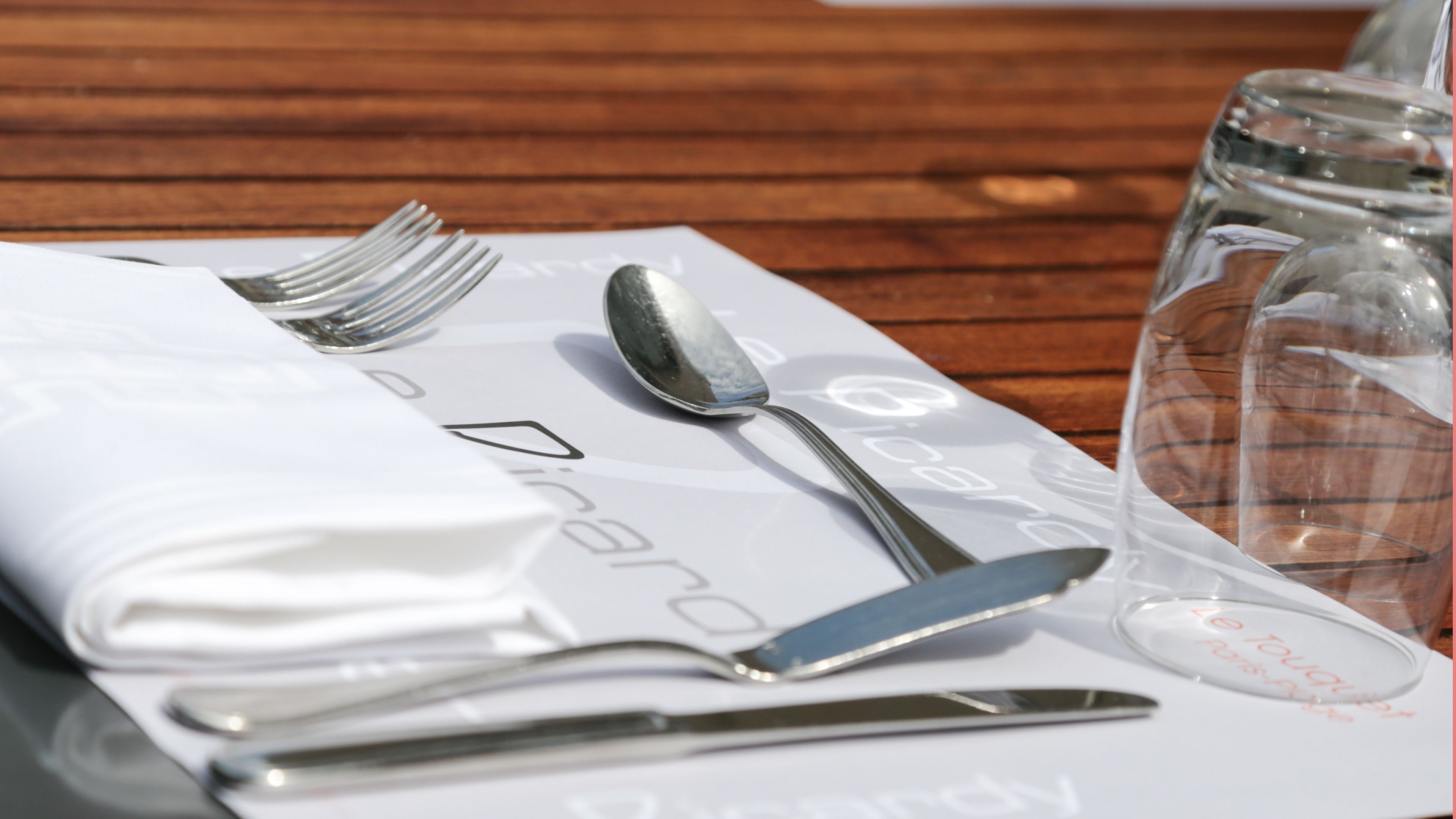 dinner served, french cuisine, garden views