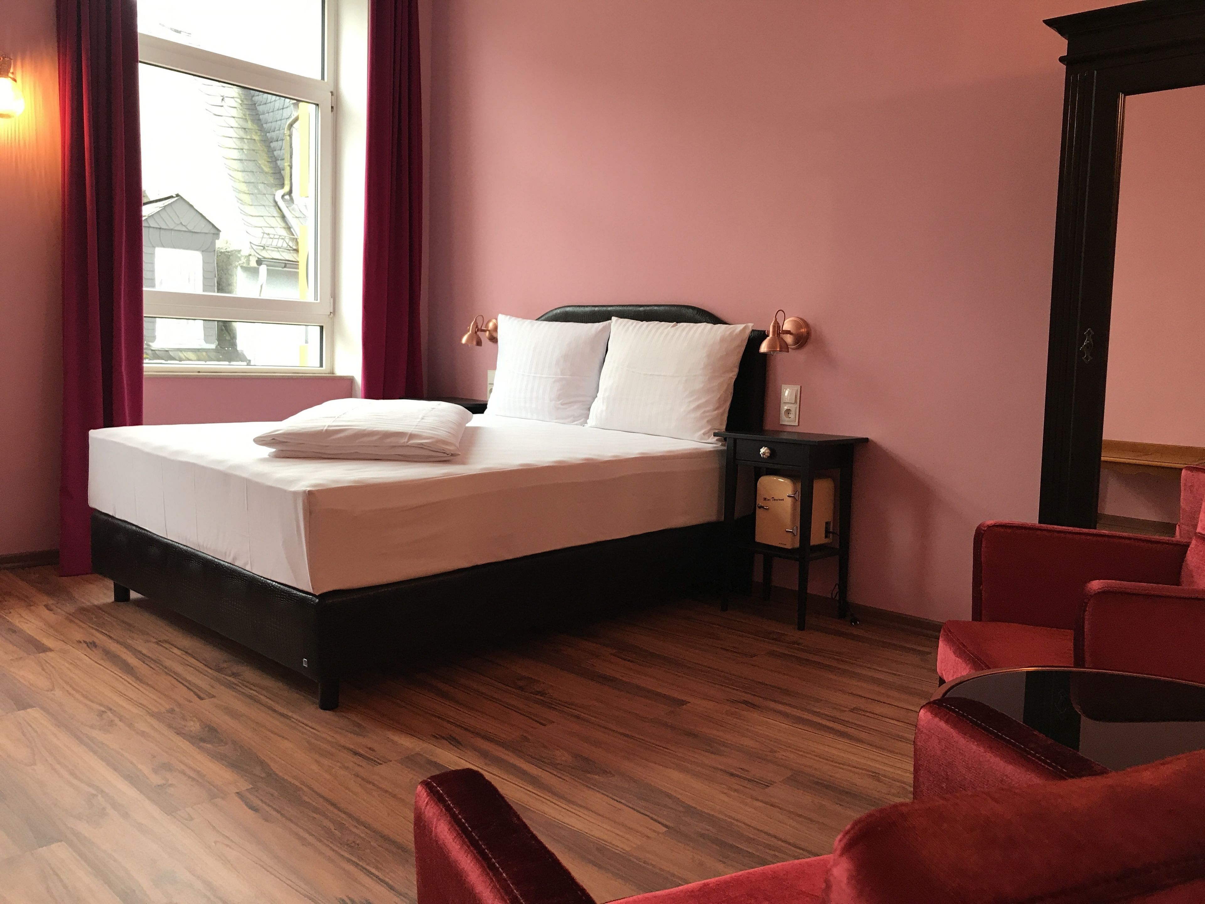 standard double room | 1 bedroom, premium bedding, pillow-top beds, individually decorated