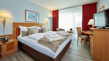 Ropa de cama hipoalergénica y escritorio