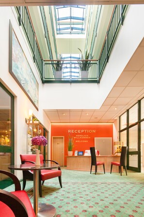Reception - Suite Hotel Leipzig (Leipzig)
