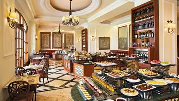 Daily buffet breakfast (INR 1250 per person)