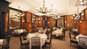 Breakfast, lunch served; local and international cuisine, garden views