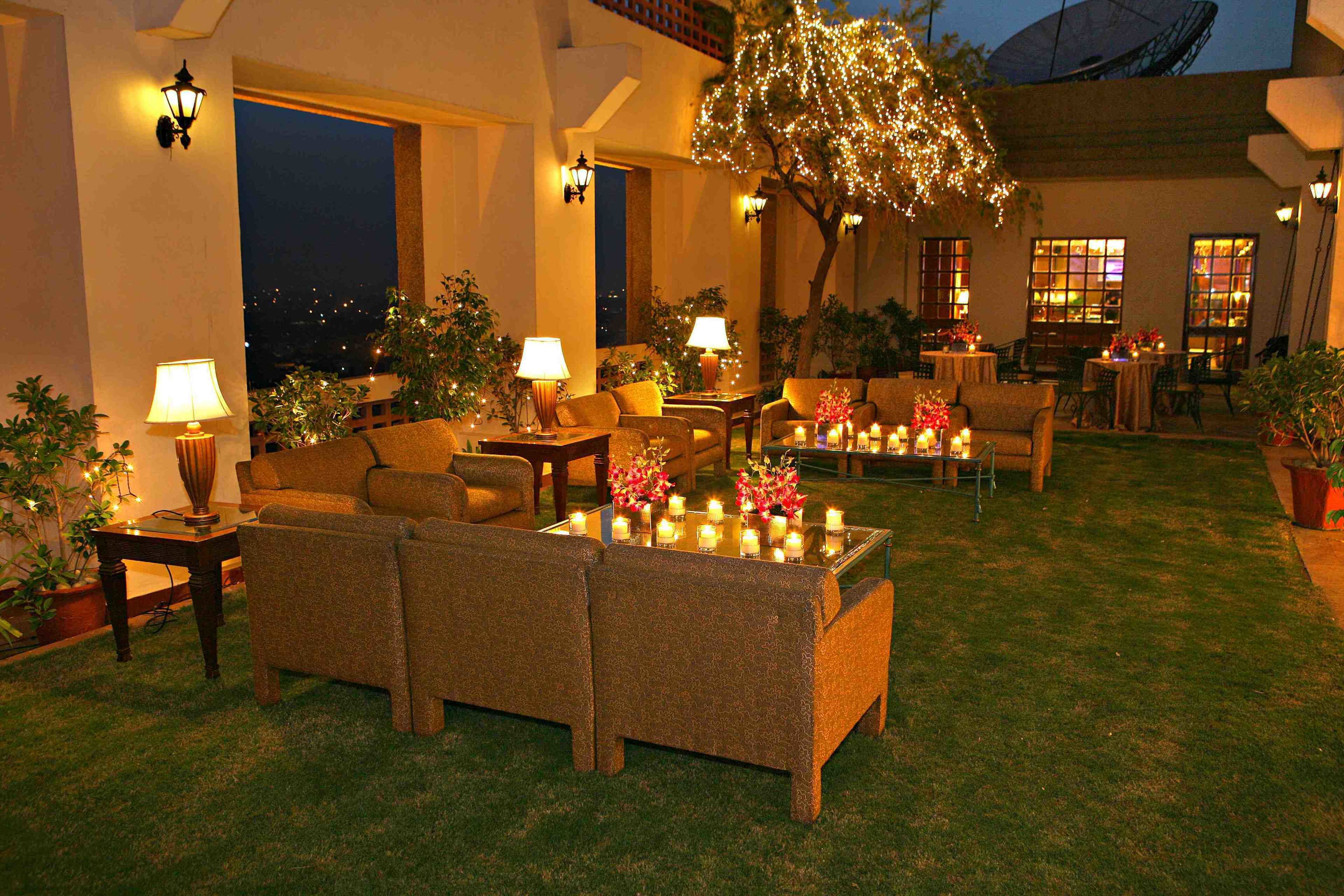 Executive Room with Lounge Facilities 	 | Executive lounge