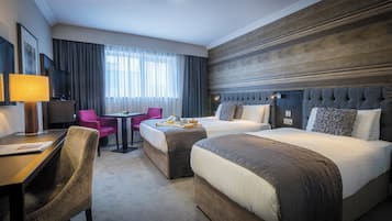 ์คํ ๋ค๋ ๋๋ธ๋ฃธ ๋๋ ํธ์๋ฃธ | ์ฑ
์, ๋ค๋ฆฌ๋ฏธ/๋ค๋ฆฌ๋ฏธํ, ๋ฌด๋ฃ WiFi, ์๋ ์๊ณ