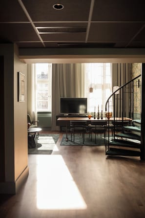 1 chambre, fer et planche à repasser, lit de bébé (supplément)