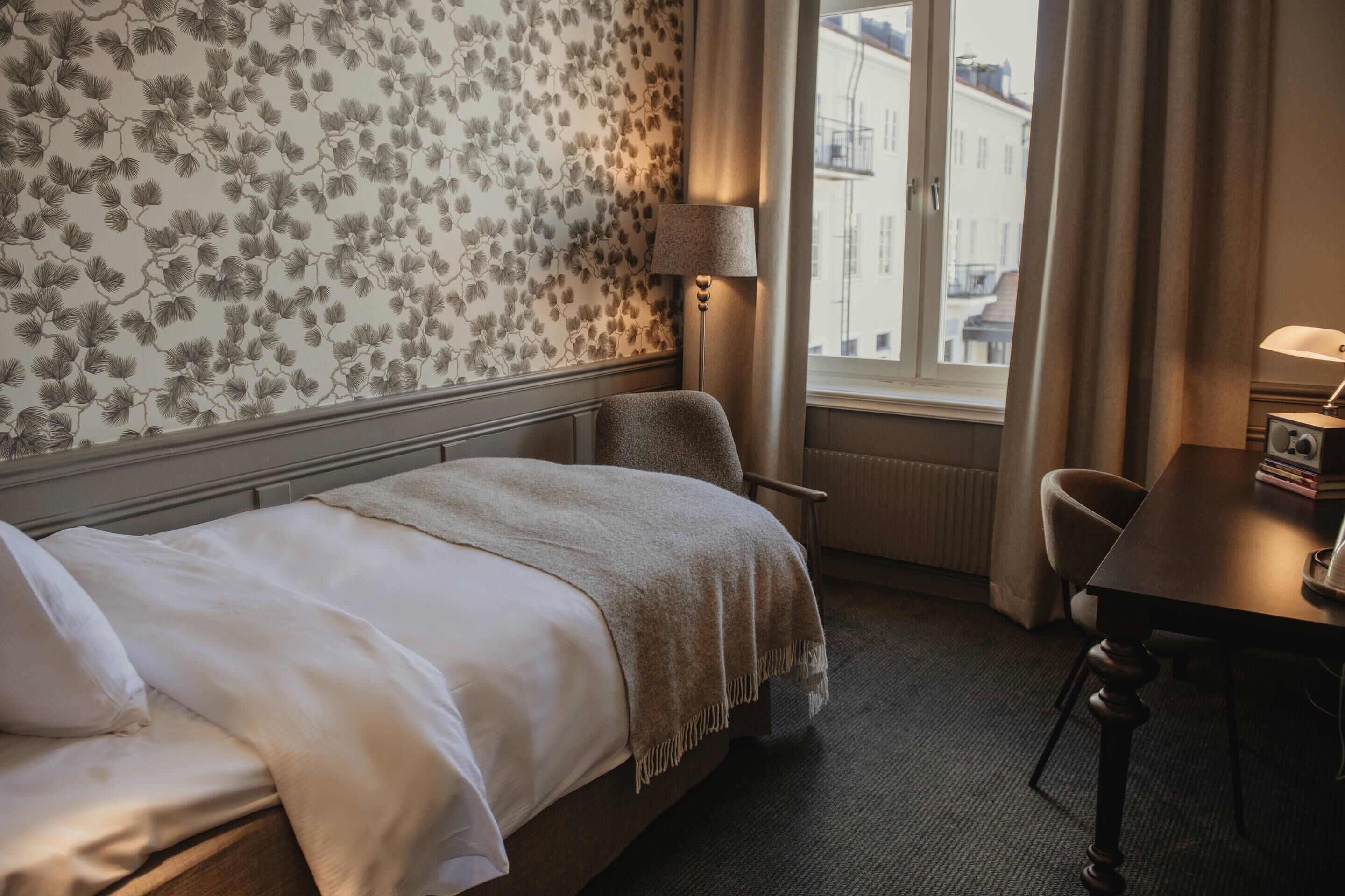 Single Room (Compact) | Meja, ruang kerja komputer riba, seterika/papan seterika, Wi-fi 