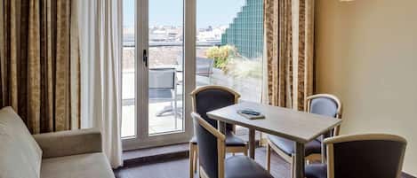 Duplex, Multiple Beds, Balcony | 1 bedroom, in-room safe, desk, soundproofing