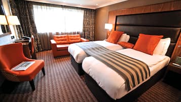 Basic Twin Room | Premium bedding, in-room safe, desk, blackout drapes