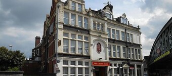Crown Hotel Longton