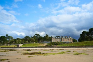 Terrace/patio - Golf View Hotel & Spa (Nairn)