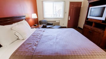 Habitación, 1 cama Queen size | Escritorio, tabla de planchar con plancha y wifi gratis