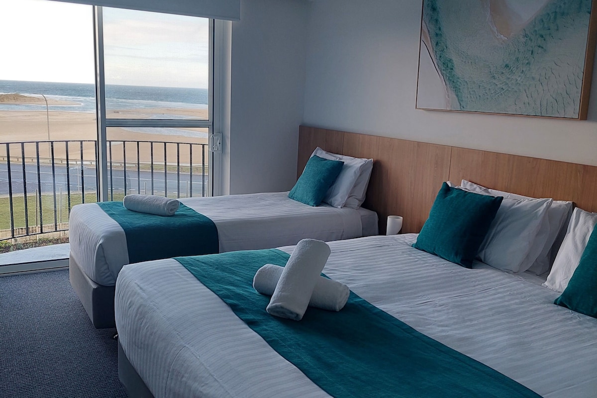 Deluxe Room, Balcony, Beach View | 2 bedrooms, premium bedding, desk, laptop workspace