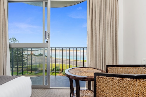 Scamander Beach Resort