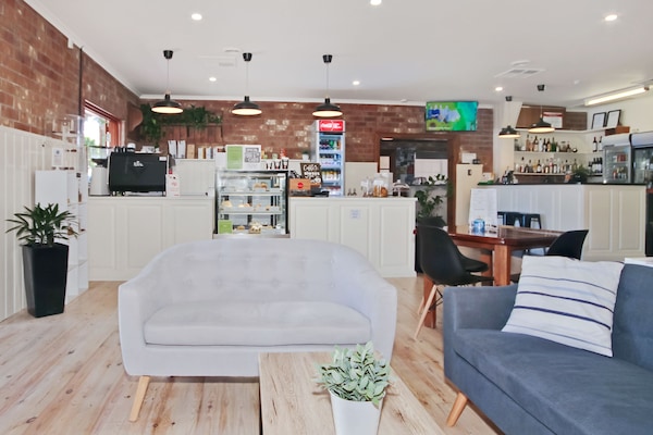 Cafe