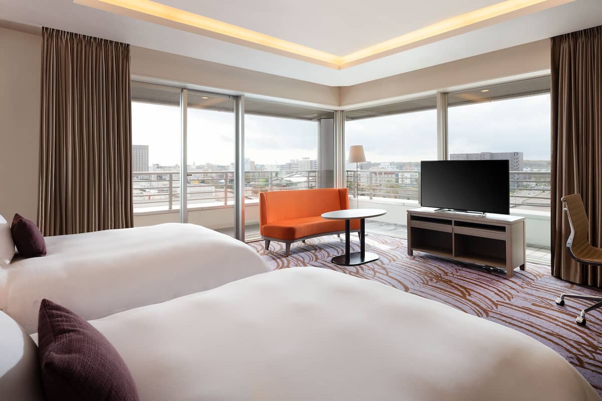 Junior Suite, 2 Double Beds, Balcony (Wing Building)