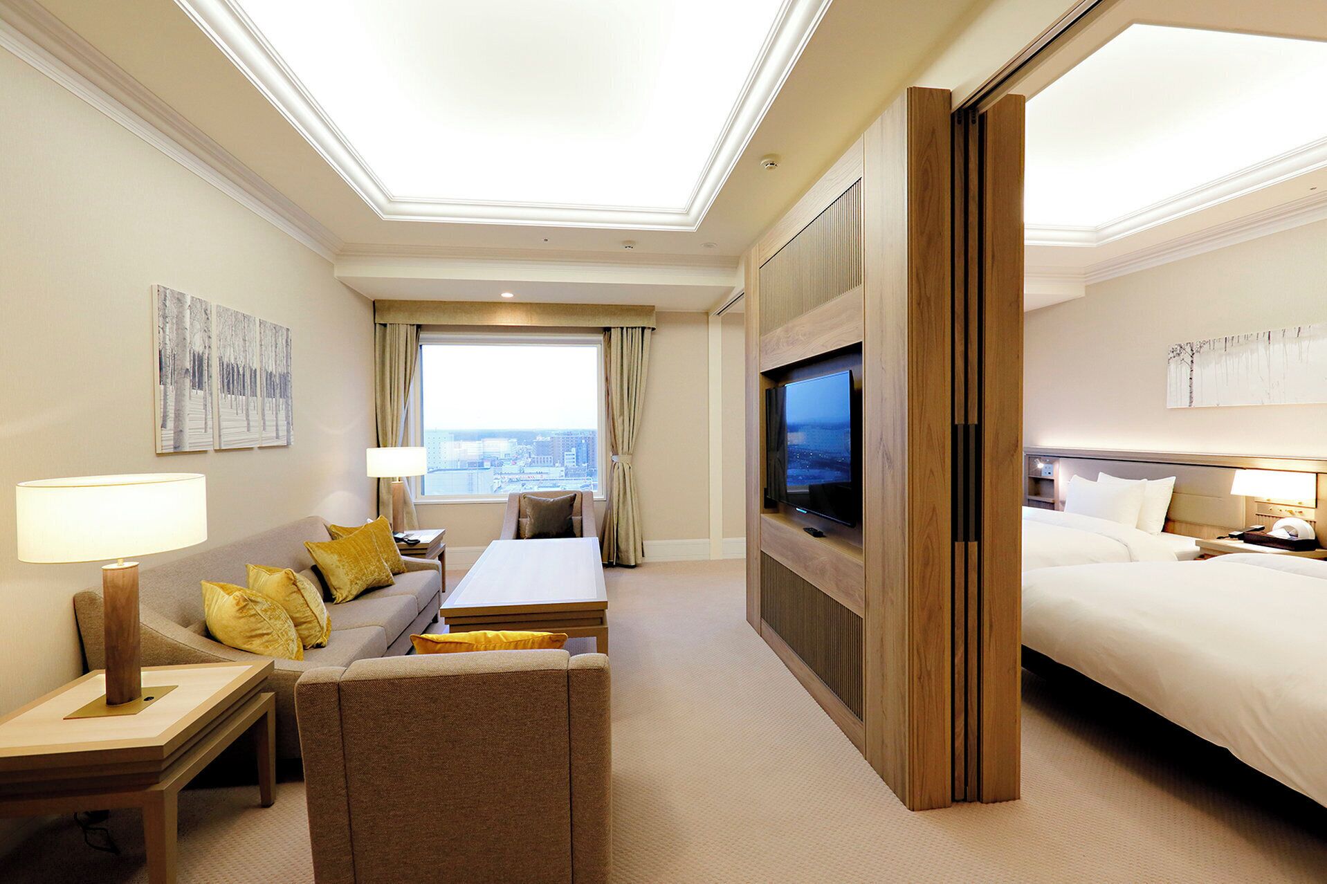 Suite, 2 Bedrooms (High Floor) | 1 bedroom, down comforters, desk, laptop workspace