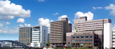 Fachada de la propiedad