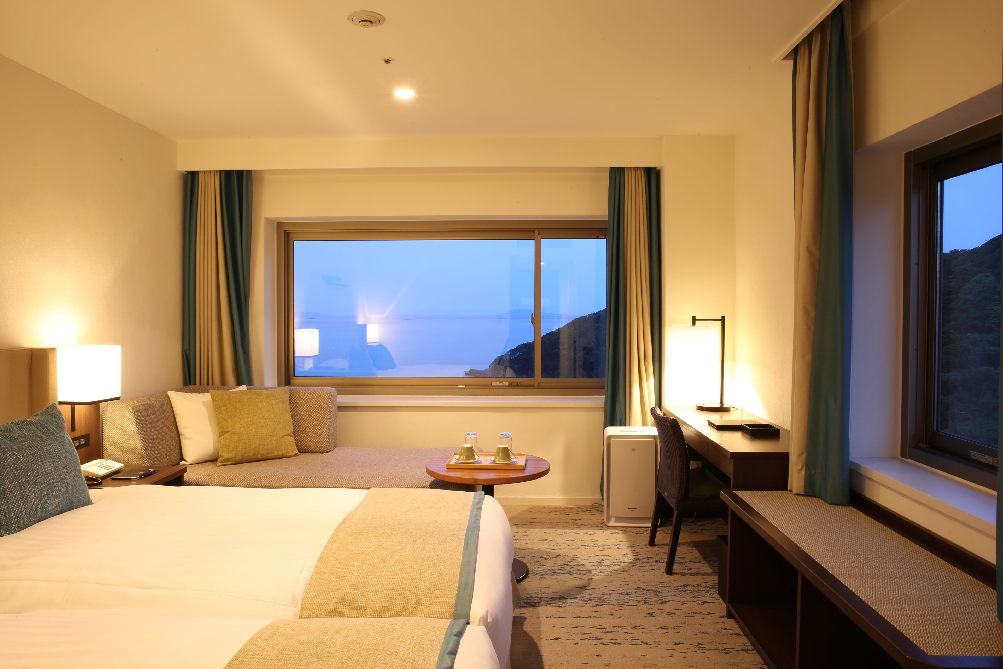 Ocean View Superior Twin Room, Non Smoking | In-room safe, blackout drapes, free WiFi, bed sheets