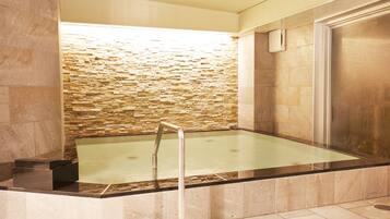 Body treatments, Swedish massages, facials, massages