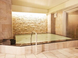 Body treatments, Swedish massages, facials, massages