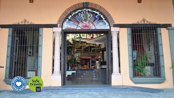 Entrada al alojamiento
