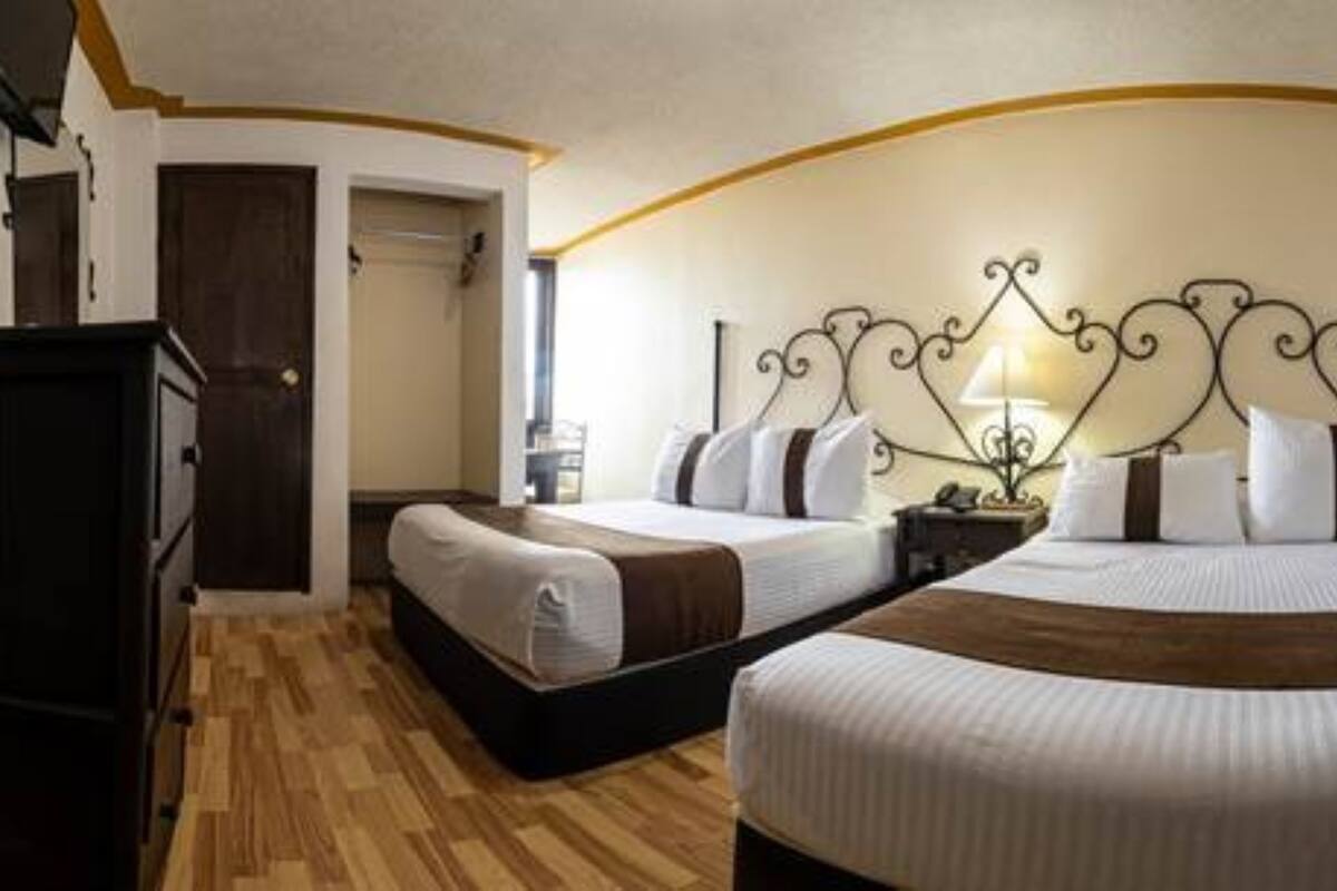 Room 2 Double Beds ... Preferencial | In-room safe, desk, iron/ironing board (on request), free WiFi