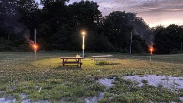 Área de parrilladas y picnic