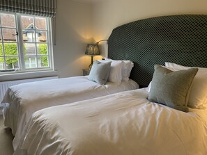 House Twin (No Pets) | 1 bedroom, premium bedding, in-room safe, iron/ironing board