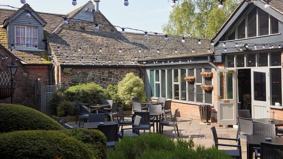 The Fieldhead Hotel by Greene King Inns