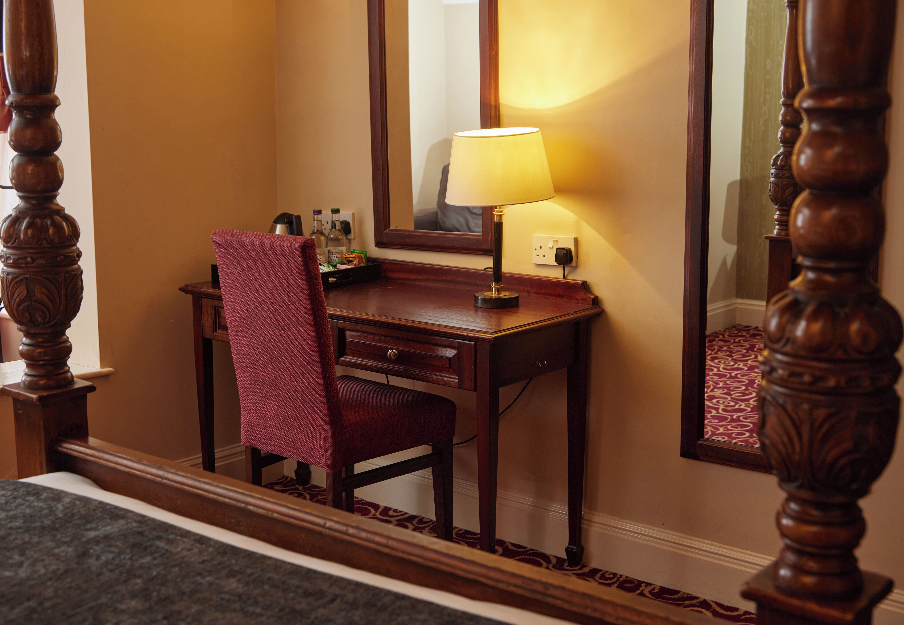 superior room | desk, iron/ironing board, free wifi, bed sheets