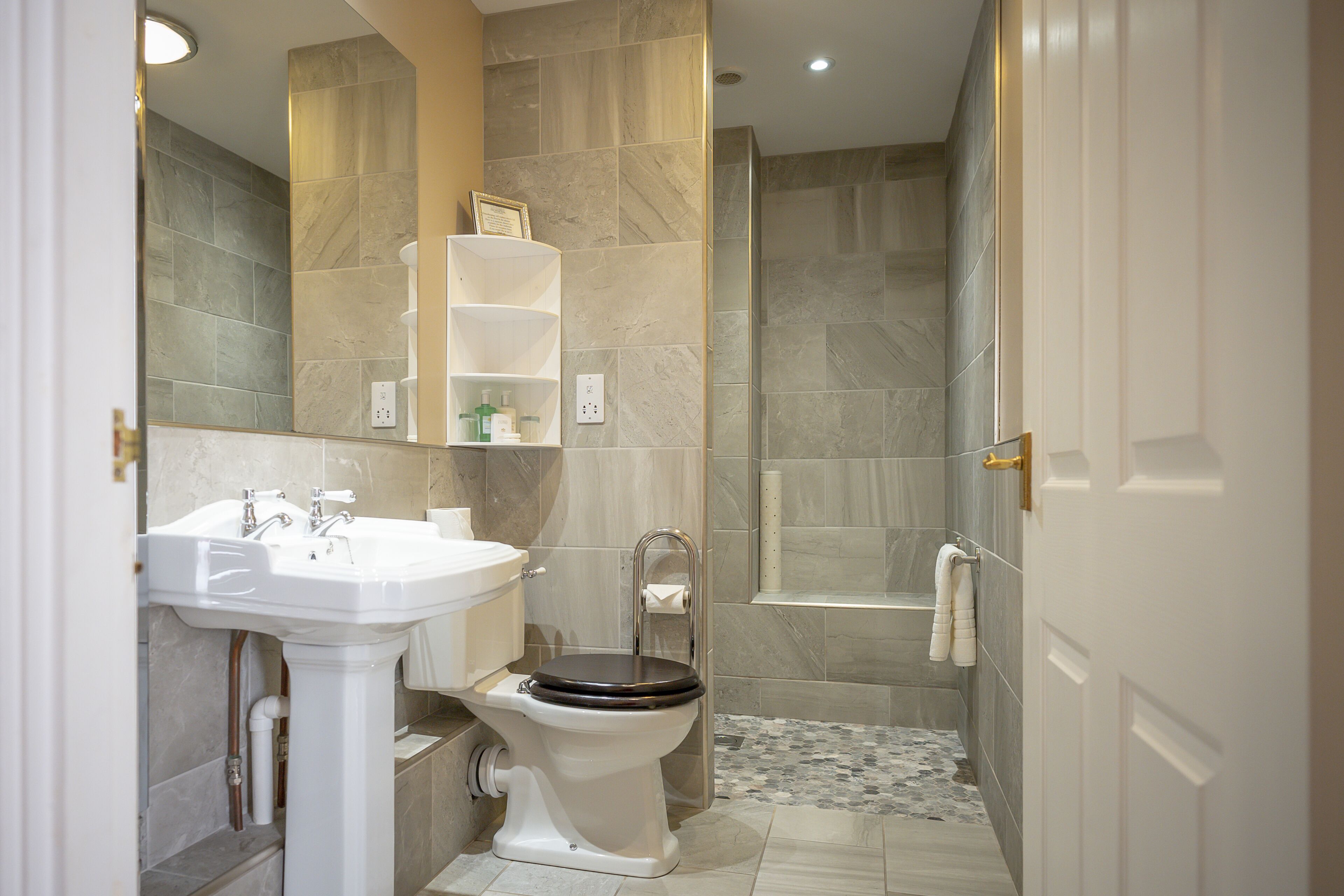 double or twin room (large) | 1 bedroom, premium bedding, individually decorated