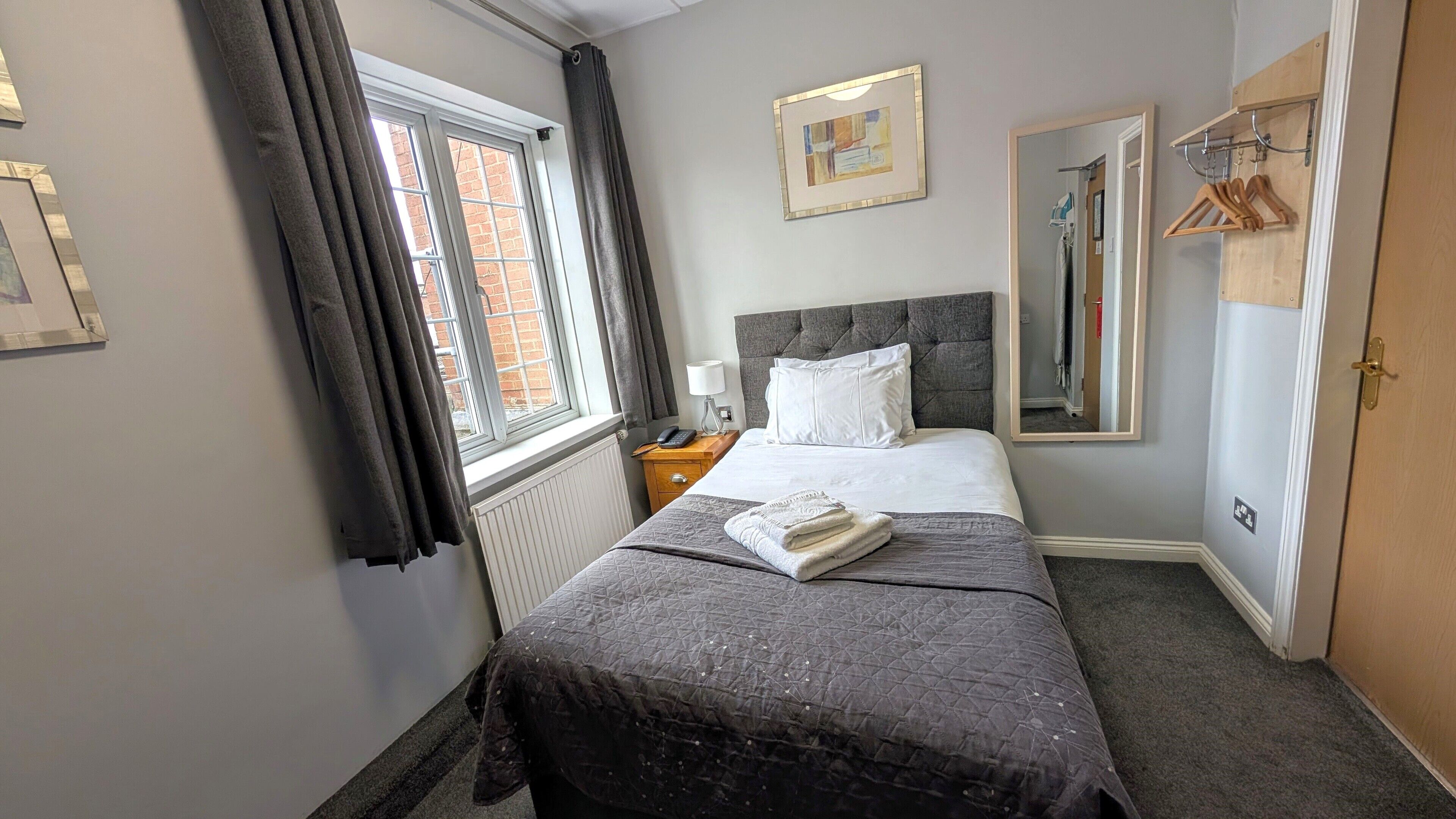 Standard Single Room, Non Smoking