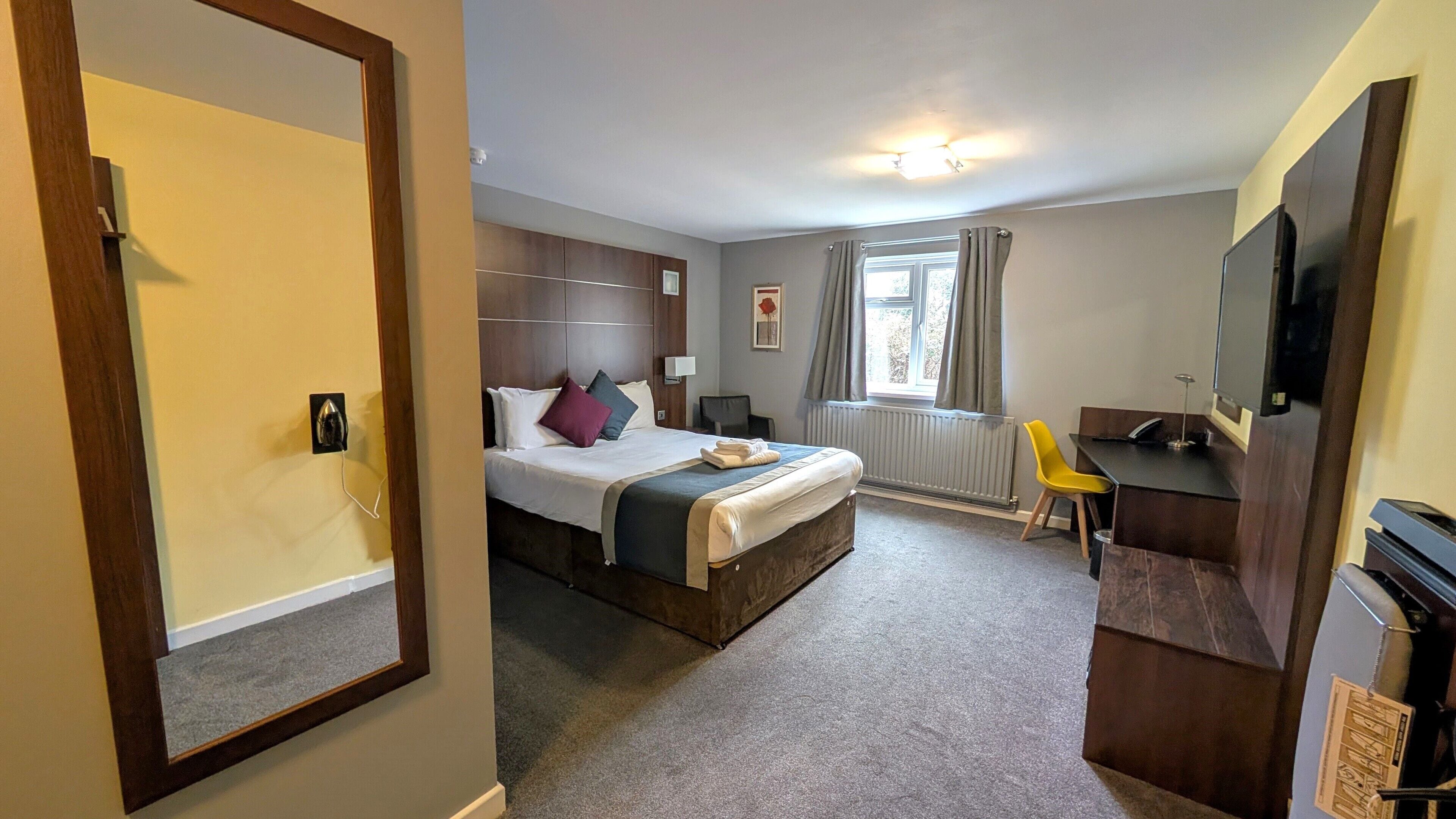 Standard Room, 1 King Bed, Non Smoking