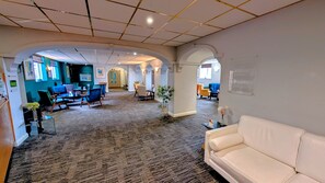 Reception - Quality Hotel Coventry (Coventry)